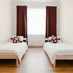 Izu Appartement *